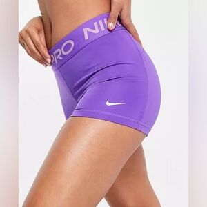 NIKE PRO 3IN SHORT IN PURPLE